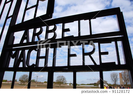 進入薩克森豪森禁閉營 91128172