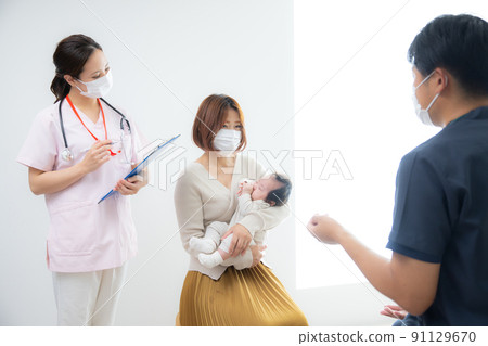 Pediatrics infant screening medical care baby 91129670