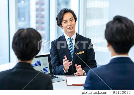 打開的商人 91130053