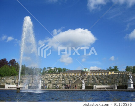 Frederick II's beloved Sanssouci Palace and Gardens Frederick II's beloved Sanssouci Palace and Gardens 91130586