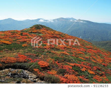 三石山的景色 91136233