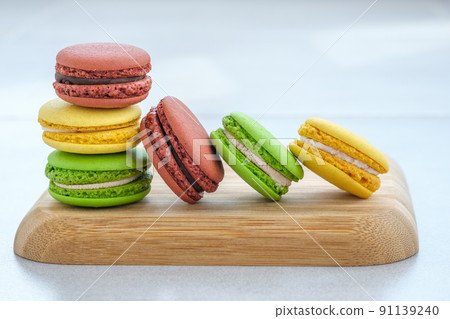 Colorful macaroons Colorful macaroons 91139240