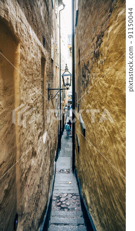The narrowest street of Stockholm 91150044