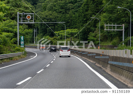 Expressway traffic image Expressway traffic image 91150189