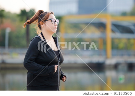 Asian fat girl in sportswear Asian fat girl in sportswear 91153500