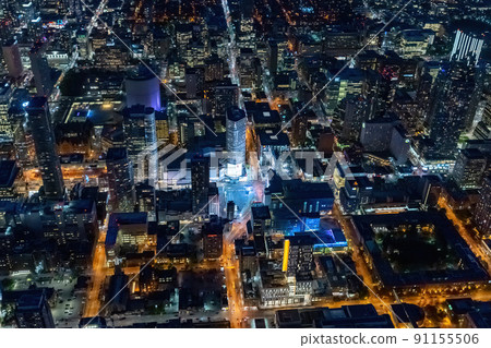 Dundas Square at night 91155506
