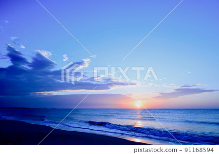 Late June Sunrise, Hitachi City, Ibaraki Prefecture Late June Sunrise, Hitachi City, Ibaraki Prefecture 91168594