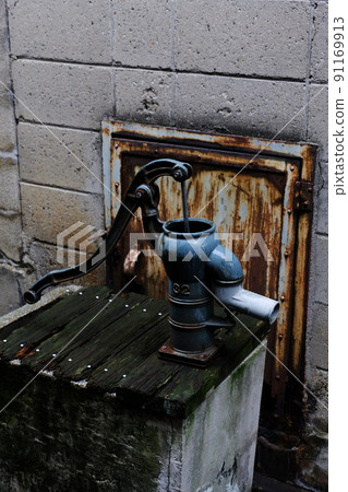 Hand pump Hand pump 91169913