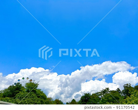 Midsummer blue sky, white clouds and green Midsummer blue sky, white clouds and green 91170542