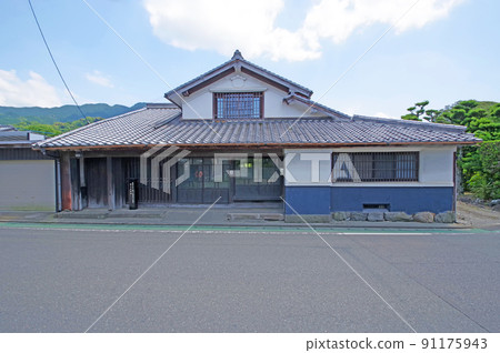 福岡縣久留米市縣指定文化財產 草野最古老的影家宅邸 91175943