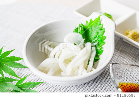 魷魚素面 91180595
