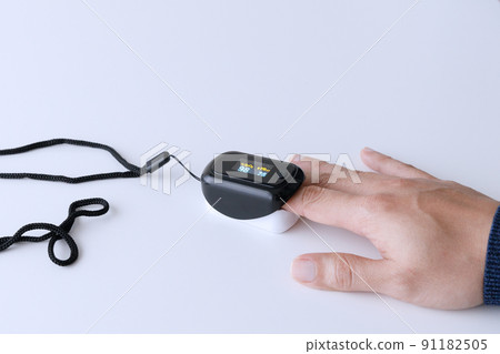 Health care pulse oximeter at home Health care pulse oximeter at home 91182505