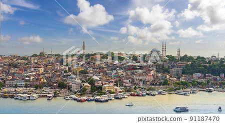 Isanbul old town district with Golden Horn bay in Turkey Isanbul old town district with Golden Horn bay in Turkey 91187470