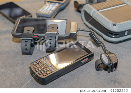 Smartphone Ring Barcode Scanner Smartphone Ring Barcode Scanner 91202223