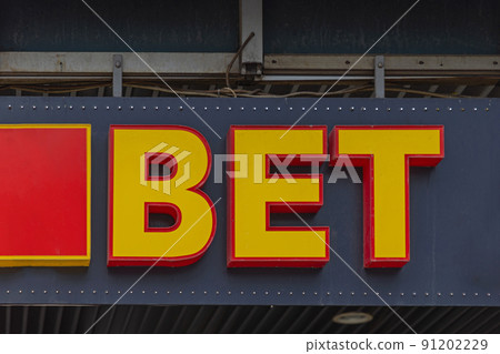 Yellow Bet Sign Yellow Bet Sign 91202229