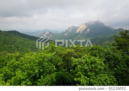 National Park. Kalbawi. Bukhansan. Samgaksan. Fortress Road National Park. Kalbawi. Bukhansan. Samgaksan. Fortress Road 91210052