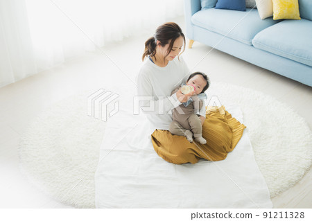 Living baby mom 91211328