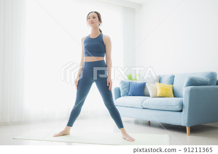 Yoga living room Yoga living room 91211365