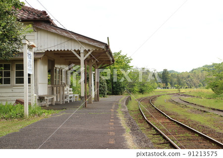 在鶴舞一站上客點 在鶴舞一站上客點 91213575