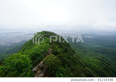 Bukhansan. National Park. Bohyeonbong. Samgaksan. Kalbawi. Fortress Road Bukhansan. National Park. Bohyeonbong. Samgaksan. Kalbawi. Fortress Road 91214546