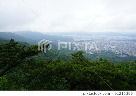 北漢山、國立公園、寶賢峰、三角山、甲骨岩、霧 91215396