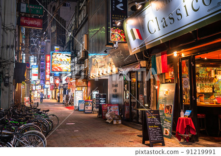 《Osaka Prefecture》 Sonezaki Ohatsu Tenjin-dori Shopping Street / Bar Street 《Osaka Prefecture》 Sonezaki Ohatsu Tenjin-dori Shopping Street / Bar Street 91219991
