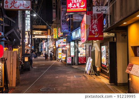 《Osaka Prefecture》 Sonezaki Ohatsu Tenjin-dori Shopping Street / Bar Street 91219995