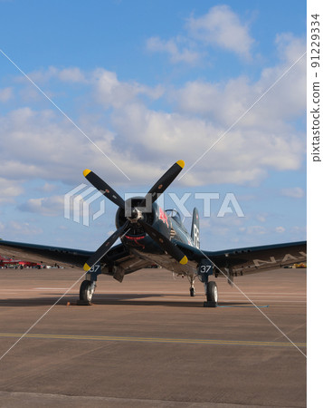 U.S. Navy F4U-4 Corsair carrier-capable fighter 91229334