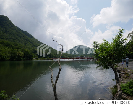 暑假去爬山 暑假去爬山 91230038
