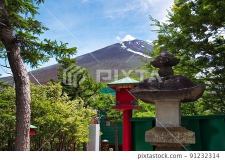 Koomitake Shrine（初夏晴天富士山五合目燈籠） 91232314