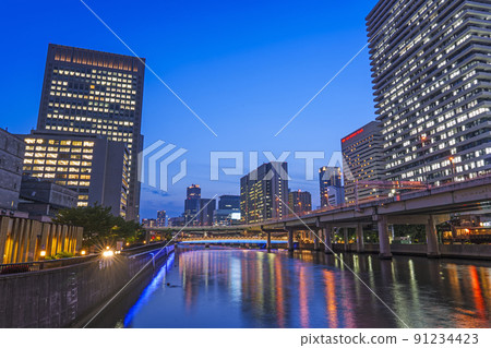 中之島花園橋夜景/黃昏天空 中之島花園橋夜景/黃昏天空 91234423