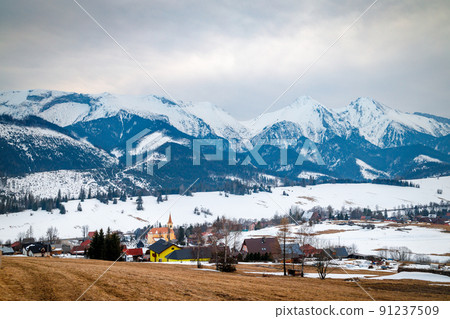 The distinctive village of Zdiar with a panorama of mountains in 91237509