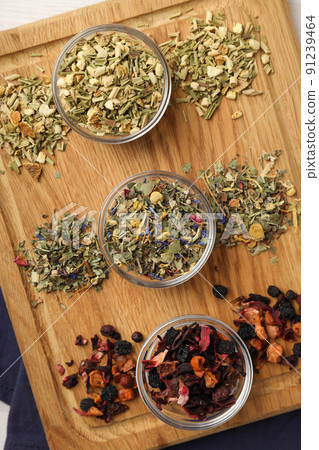 Concept of cooking tea with different types of tea, close up Concept of cooking tea with different types of tea, close up 91239464