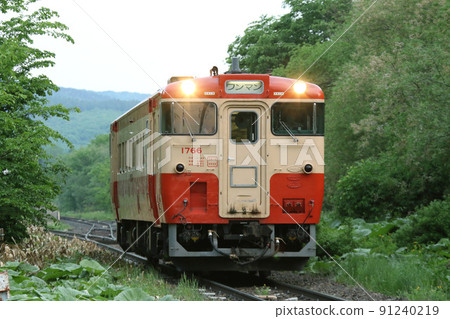 石北本線普通列車 Kiha 40 Kiha 40-1766 Revival JNR 顏色退役迫在眉睫 91240219