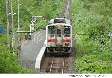 Sekihoku Main Line regular train departing from Nishi-Memambetsu Station Sekihoku Line Kiha 54 regular train Sekihoku Main Line regular train departing from Nishi-Memambetsu Station Sekihoku Line Kiha 54 regular train 91240688
