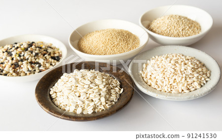 Millet pressed barley glutinous barley quinoa amaranth for rice cooking Millet pressed barley glutinous barley quinoa amaranth for rice cooking 91241530