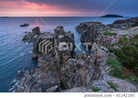 《Fukui Prefecture》 Tojinbo's dusk, Fukui's scenic spot 91242165