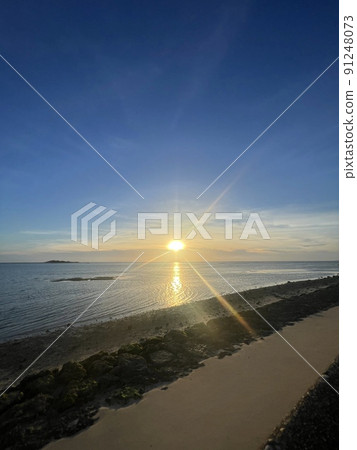 Take a walk along the sea in the resort area Take a walk along the sea in the resort area 91248073