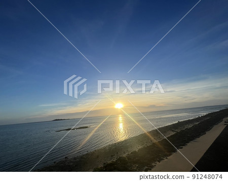 Take a walk along the sea in the resort area Take a walk along the sea in the resort area 91248074