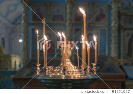 Burning candles in a Christian Orthodox church 91251037