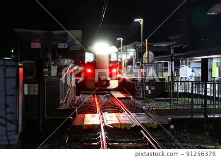 Now a rare night train [Oze Yakou 2345] Limited Express Liberty 500 series 91256378