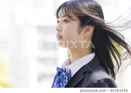 Schoolgirl in uniform High school junior high school 91261456