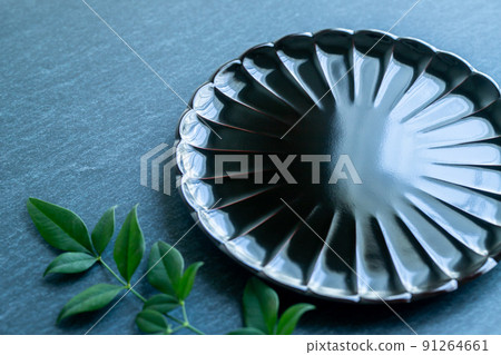 Lacquered Japanese tableware background material for Japanese dishes 91264661