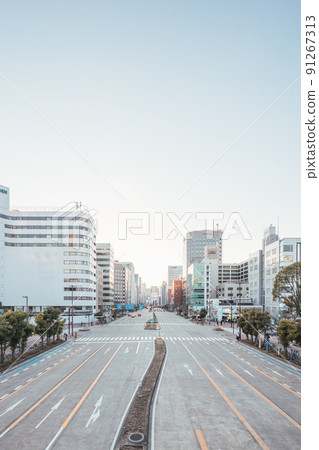 Main street in a big city (Sakura-dori, Nagoya) 91267313