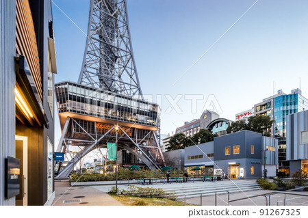 Nagoya's 100-meter road (Hisaya-odori Park, Hisaya Odori) 91267325
