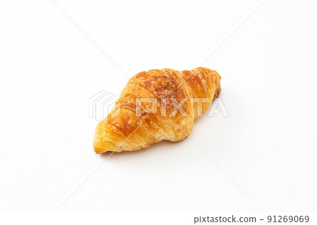 Mini croissant white background Mini croissant white background 91269069