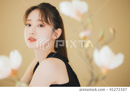 Beauty beige bag 91272387