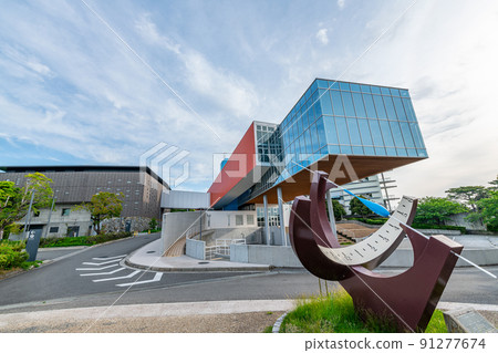 天氣晴朗的高知縣高知市高知縣立坂本龍馬紀念館 91277674