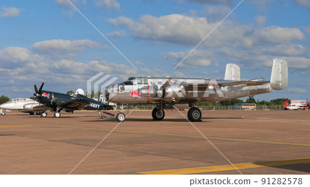 B-25J Mitchell bomber and F4U-4 Corsair carrier-capable fighter 91282578