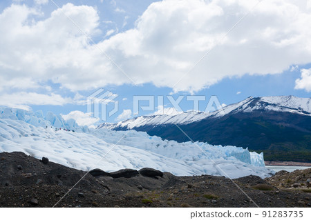 Perito Moreno glacier view, Patagonia scenery, Argentina 91283735